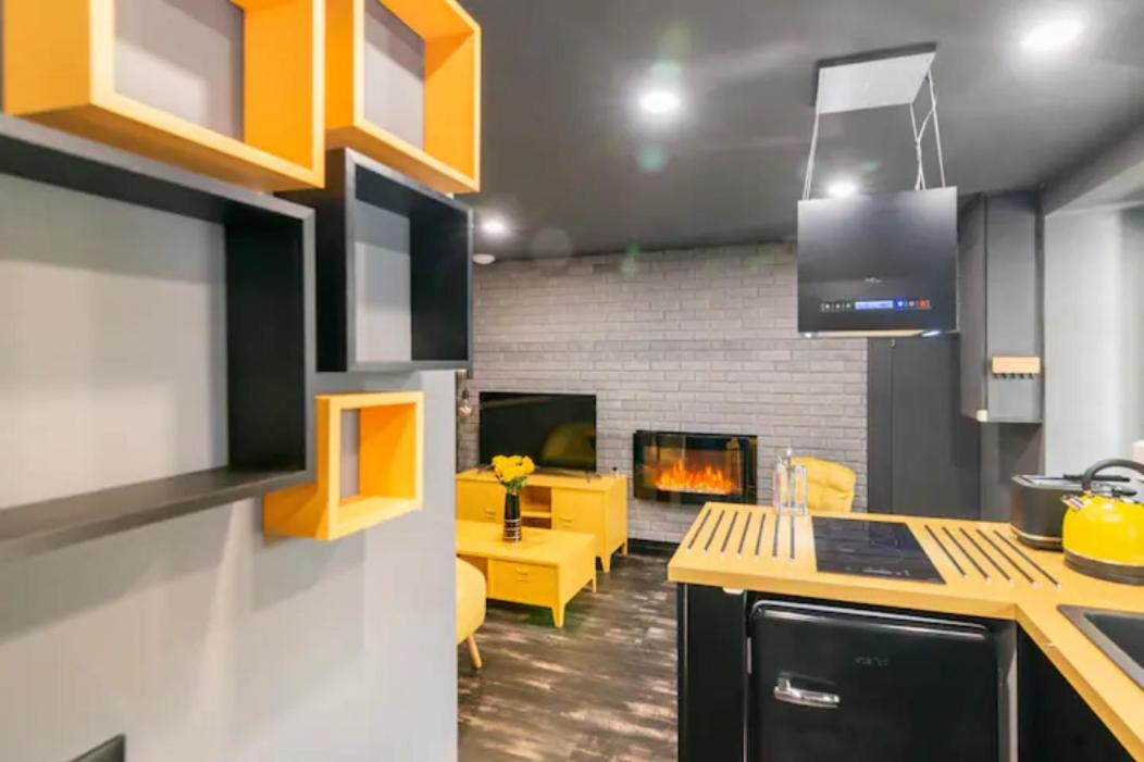 Black & Y'Hello T2 : Wifi/Parking/ 5' Centre-Ville Angoulême Exteriör bild